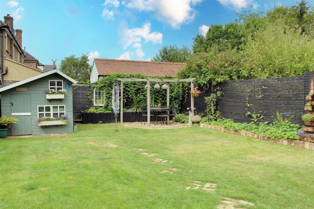 Additional image 9 of Bluebridge Road, Brookmans Park