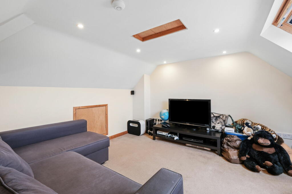 Additional image 10 of Birmingham Road, Lickey End, Bromsgrove, B61 0EZ