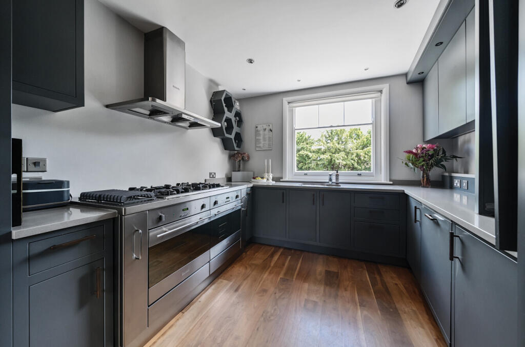 Additional image 6 of Willow Grove, Chislehurst, Kent, BR7