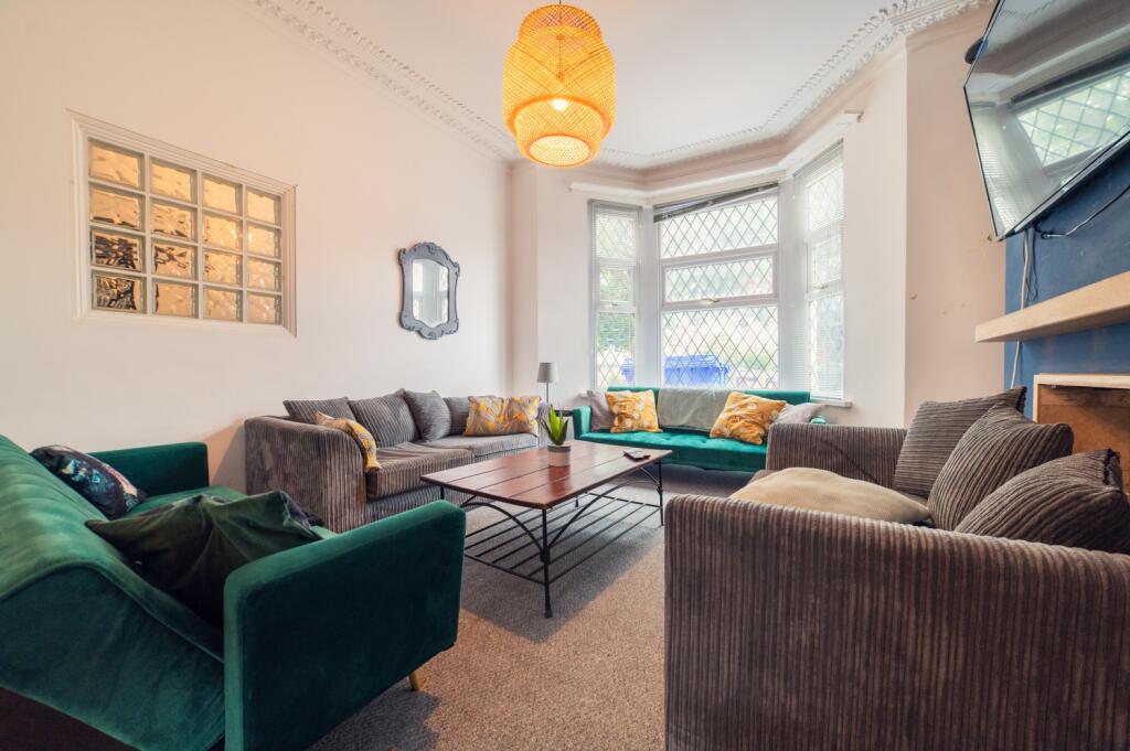 Additional image 36 of Corporation Road, Grangetown