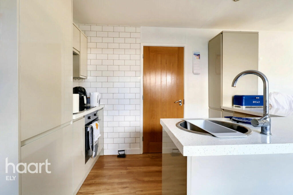 Additional image 13 of Matthew Wren Close, Little Downham