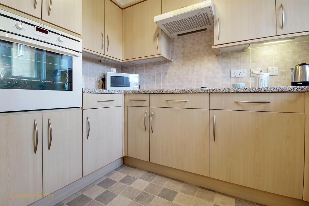 Additional image 4 of Worthing Road, East Preston, BN16