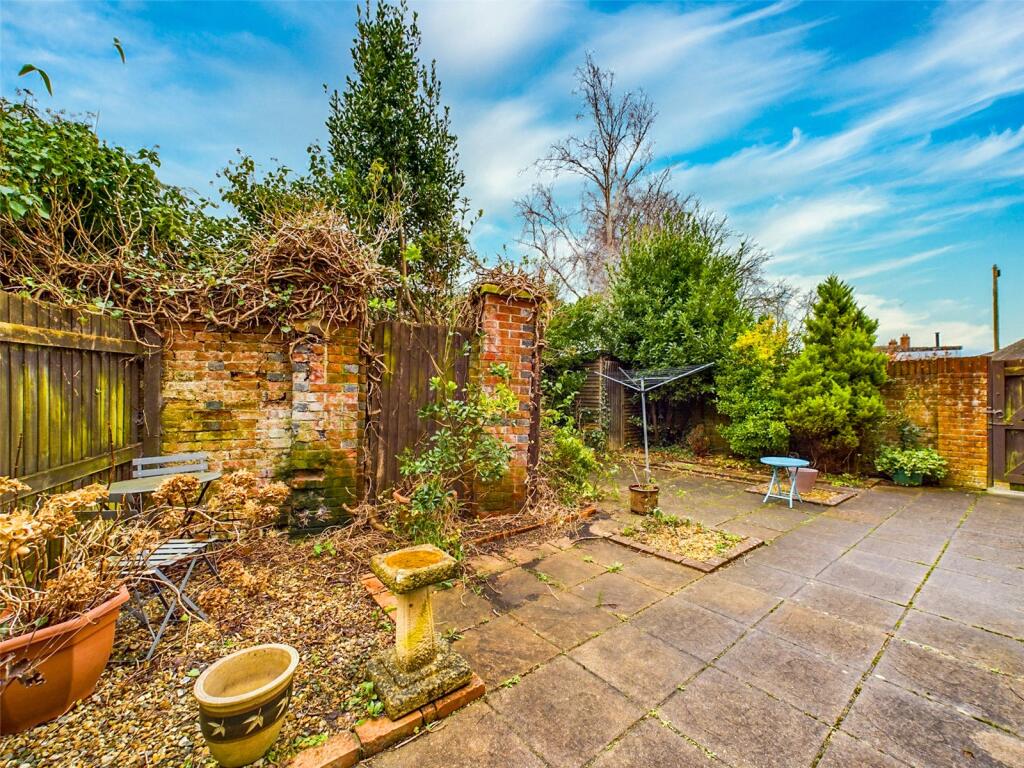 Additional image 18 of Salisbury Road, Christchurch, Dorset, BH23
