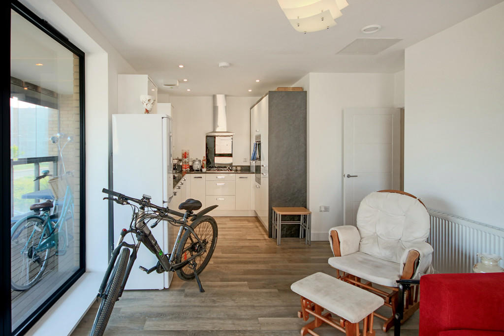 Additional image 4 of Ellis Road