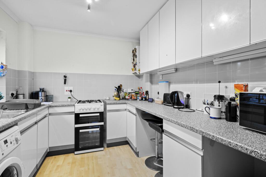 Additional image 6 of Crown Point House, Hassocks, West Sussex, BN6 8HT.