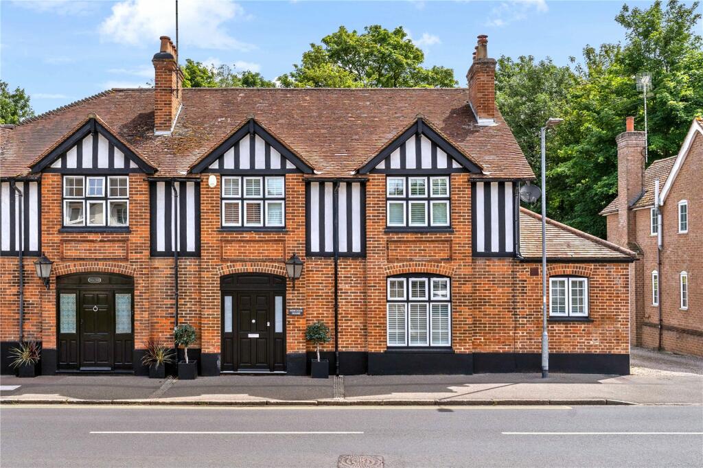 High Street, Newport, Nr Saffron Walden, Essex, CB11