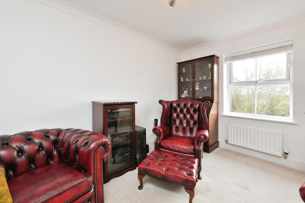 Additional image 10 of Welchs Crescent, Stapleford, Cambridge, Cambridgeshire, CB22