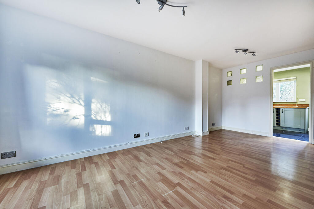 Additional image 5 of The Leys, St. Albans, Hertfordshire, AL4