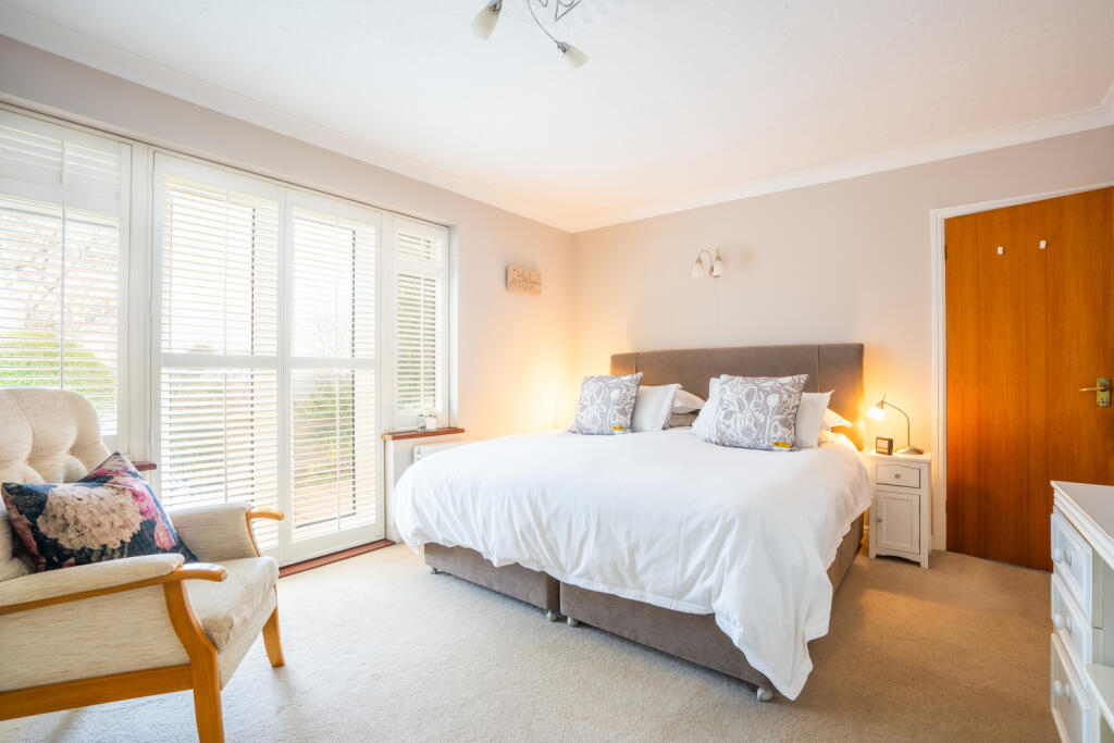 Additional image 10 of Highland View Close, Colehill, Wimborne, Dorset, BH21