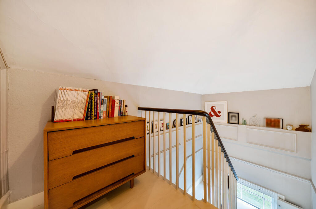 Additional image 17 of Crescent Road, Bromley, BR1