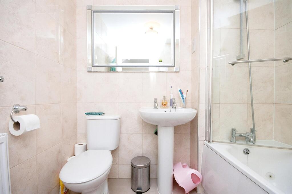 Additional image 14 of Lundy Walk, Hailsham