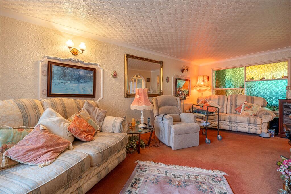 Additional image 4 of Greenhill Close, Dosthill, Tamworth, Staffordshire, B77