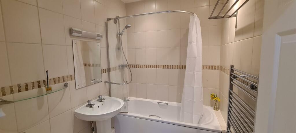 Additional image 5 of Flat 7, 4 The Mews, Norwich Street, Cambridge