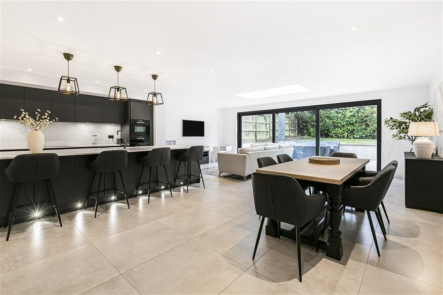 Additional image 2 of Tuffnells Way, Harpenden, AL5