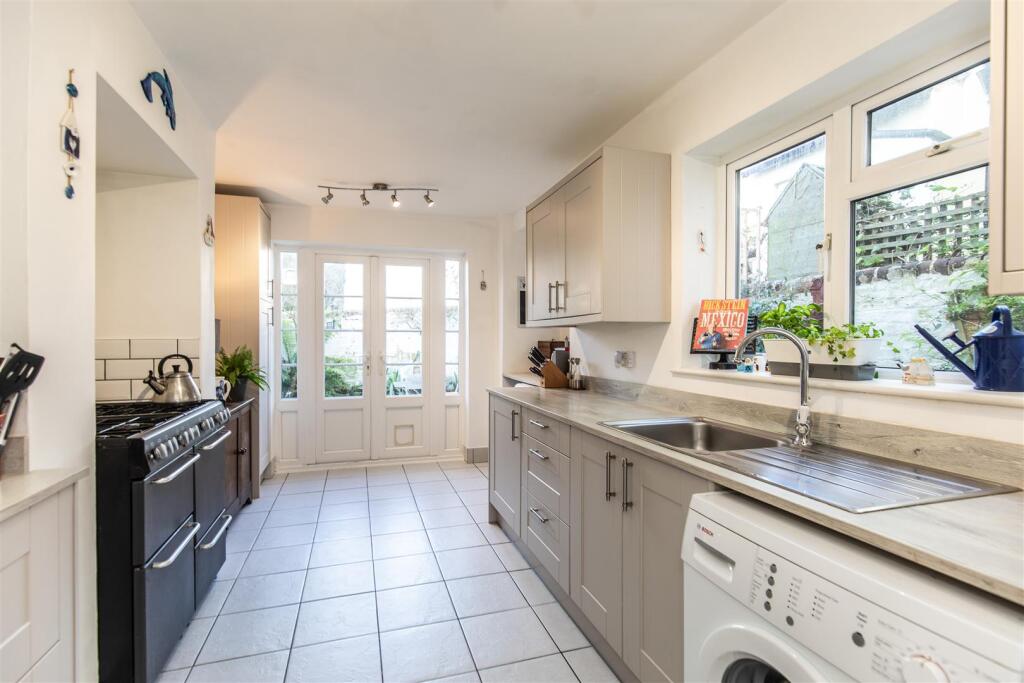 Additional image 9 of Watts Lane, Eastbourne, BN21 2LN