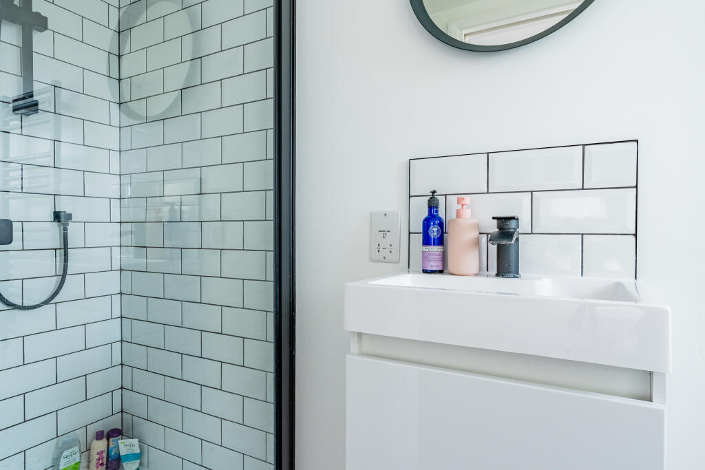 Additional image 16 of Leap Valley Crescent, Bristol, Gloucestershire