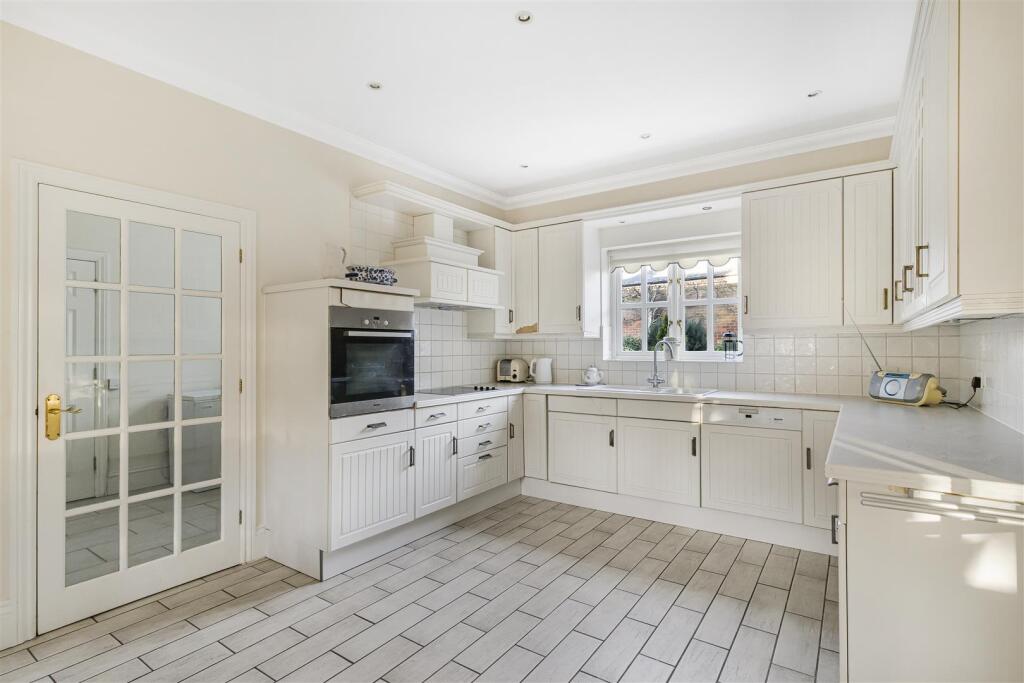 Additional image 12 of Snailwell Road, Newmarket