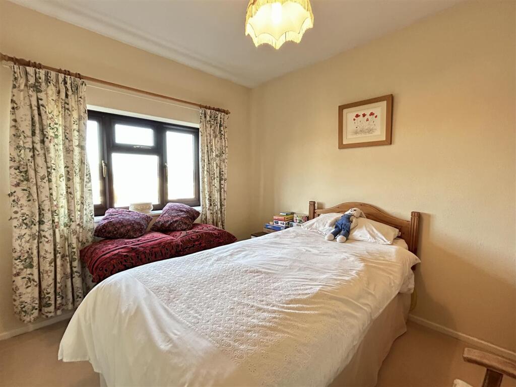 Additional image 20 of St. Kenelms Road, Romsley, Halesowen