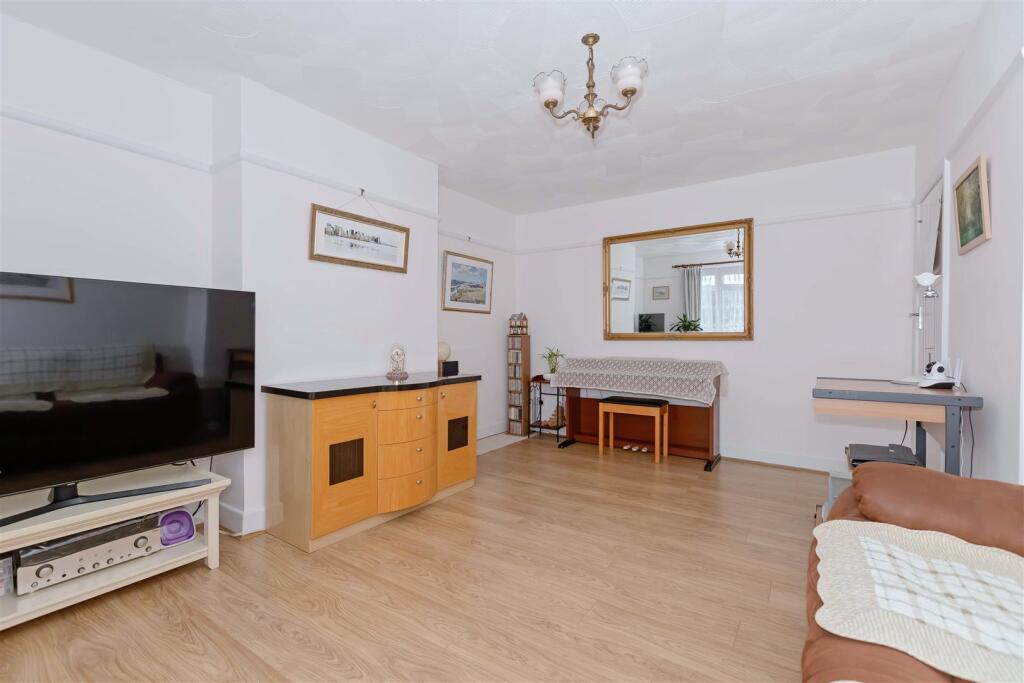 Additional image 18 of Sea Place, Goring-By-Sea, Worthing