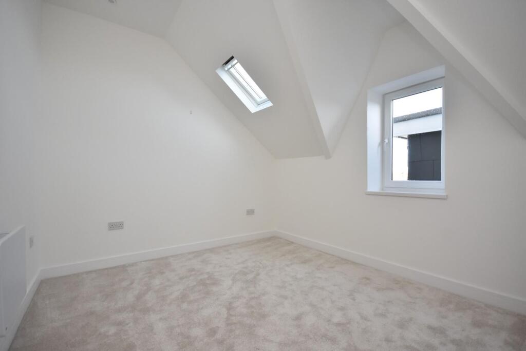 Additional image 13 of Flat 4, 76 Connaught Road, Cardiff, CF24 3PX