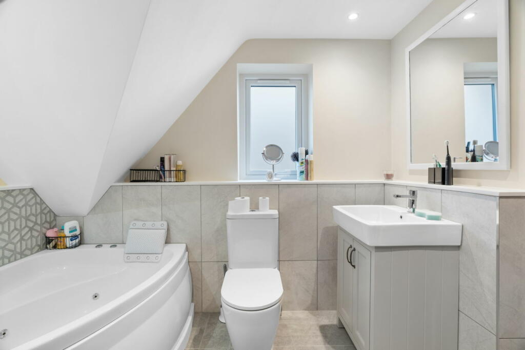 Additional image 30 of King Street, Rampton