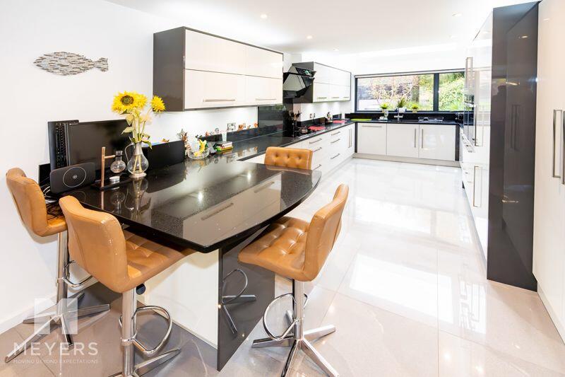 Additional image 2 of Grosvenor Close, Ashley Heath, Ringwood, BH24