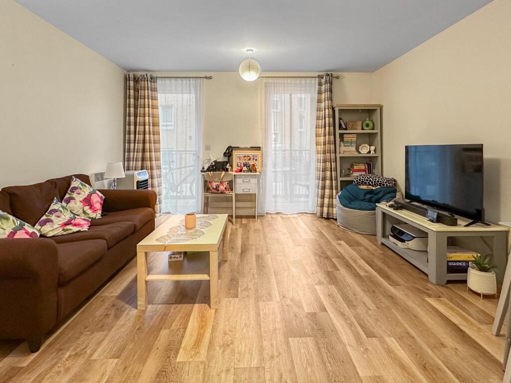 Additional image 14 of Warren Close, Cambridge