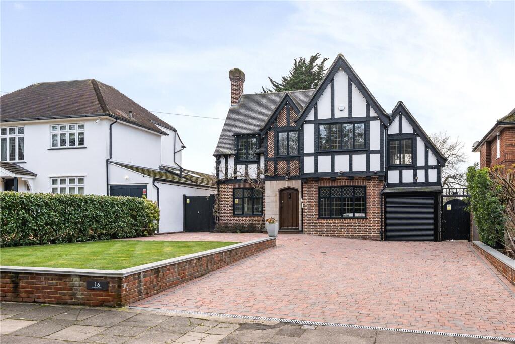 Additional image 27 of Hollydale Drive, Bromley