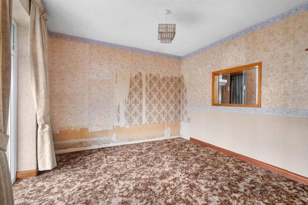 Additional image 5 of Meadow Road, Alcester, B49