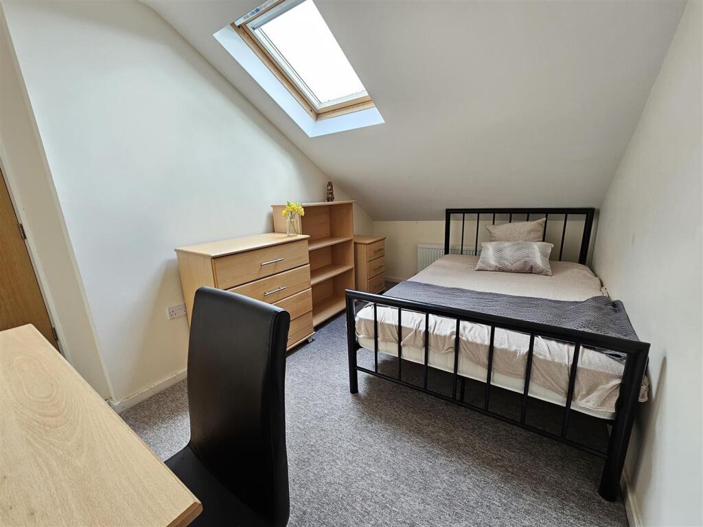 Additional image 6 of 4 Bed Flats, The Forum, Tiverton Way, Cambridge