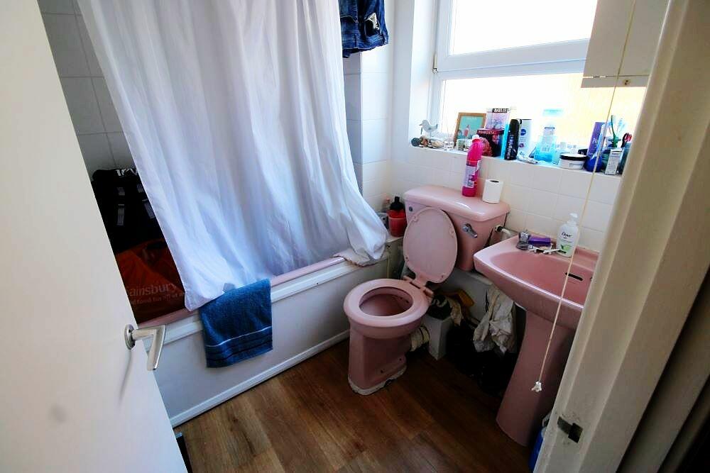 Additional image 6 of Hartington Place, Eastbourne, BN21 3BW