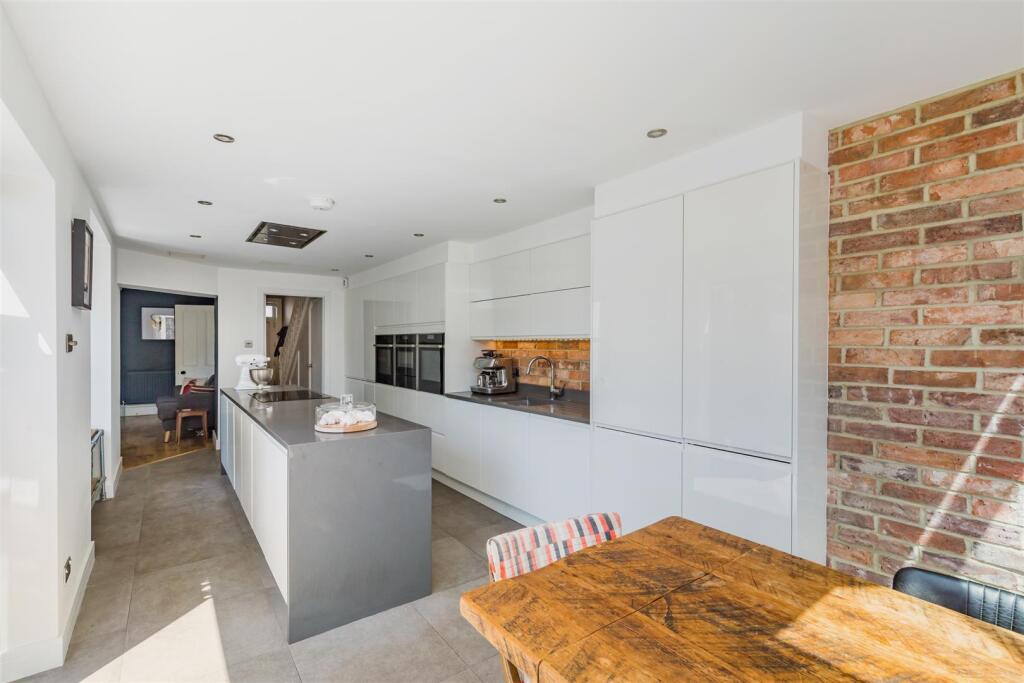 Additional image 13 of Sutton Park Road, Seaford