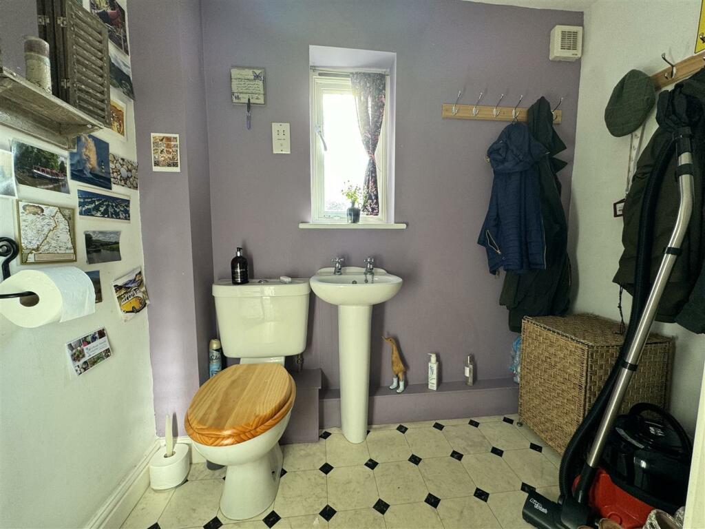 Additional image 30 of Croglin