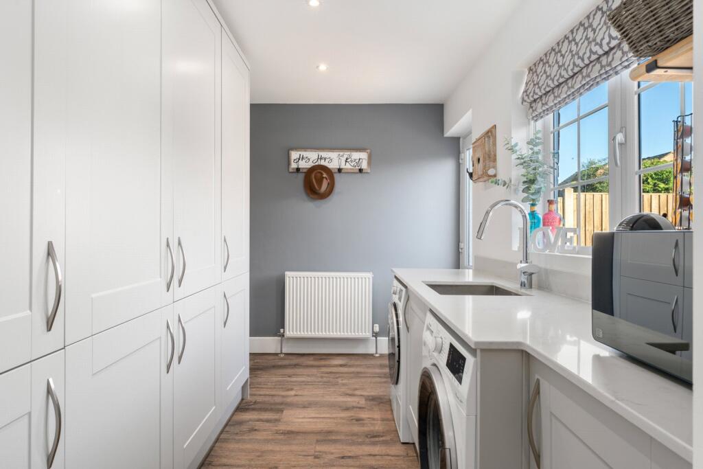 Additional image 7 of Weavers Close, West Moors, Ferndown, Dorset, BH22