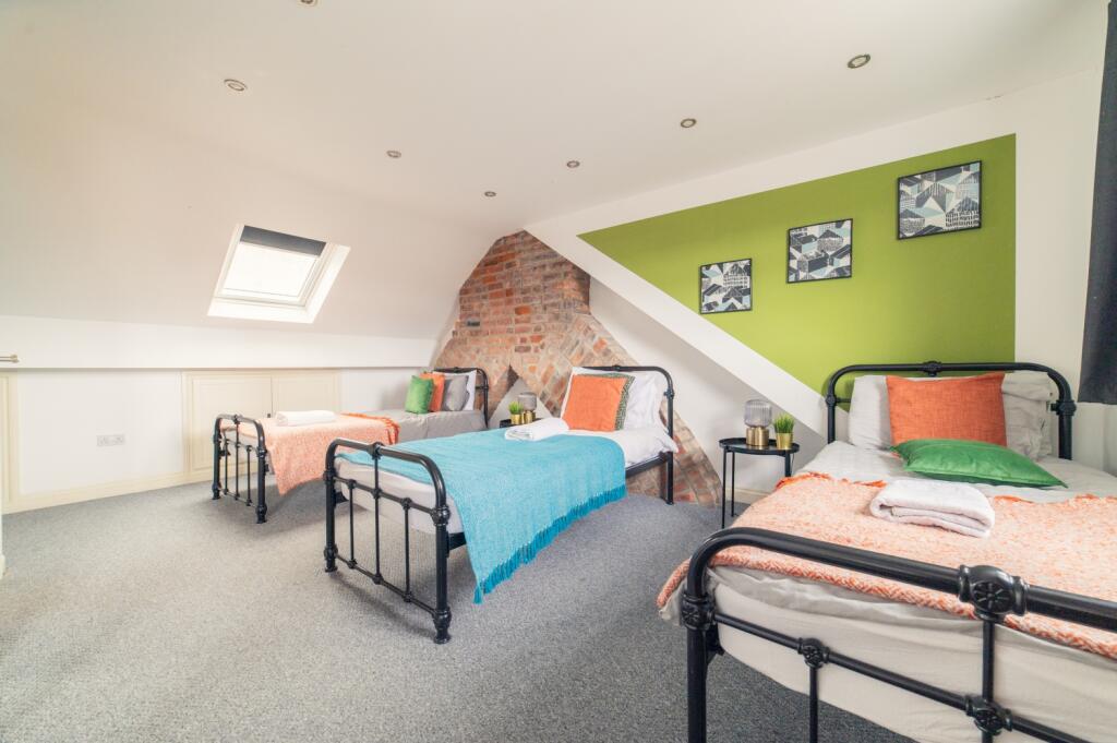 Additional image 33 of Corporation Road, Grangetown