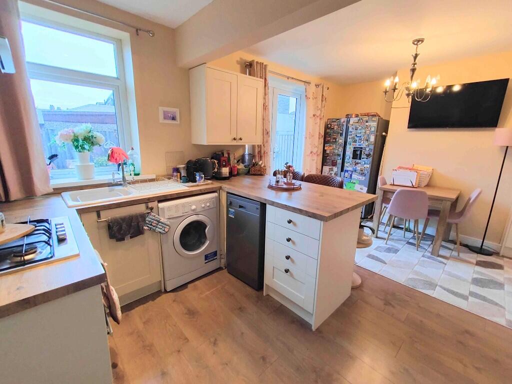 Additional image 9 of 4 Reevylands Drive, Wibsey, BD6 3QQ
