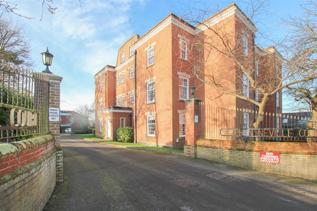 Additional image 12 of Stephen Neville Court, Saffron Walden
