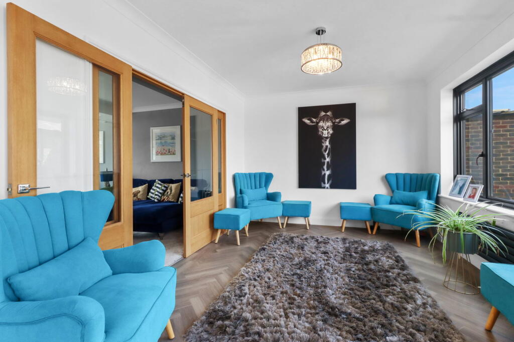 Additional image 17 of Stuart Avenue, Eastbourne, BN21 1UR