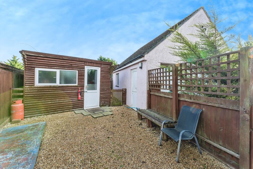 Additional image 25 of Fordham Road, Newmarket, CB8