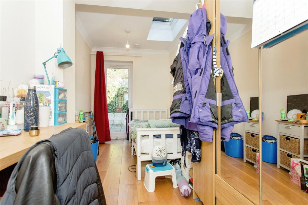 Additional image 12 of Hereward Close, Impington, Cambridge, Cambridgeshire, CB24