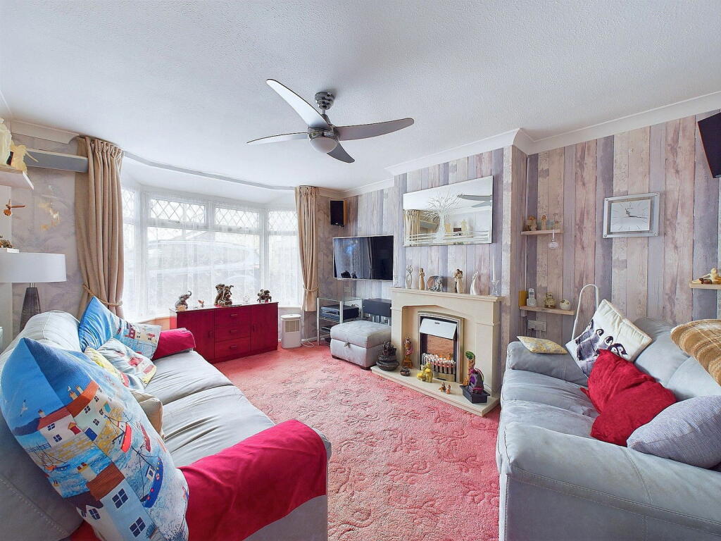 Additional image 18 of Meadow Road, Worthing BN11 2SE