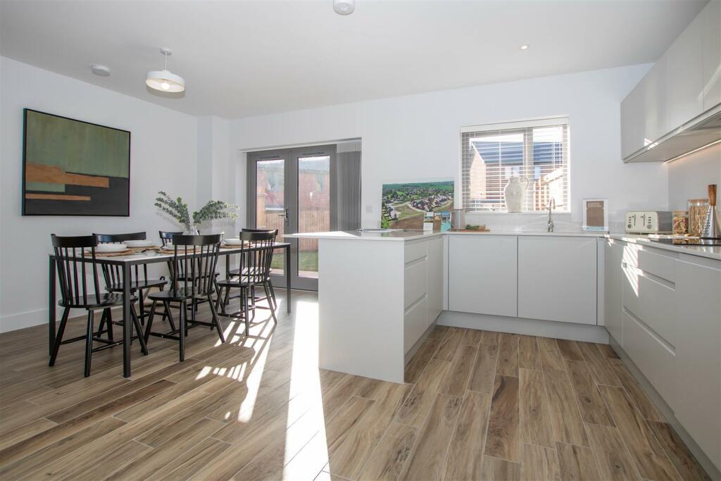 Additional image 18 of Poppy Field, Water Lane, Steeple Bumpstead