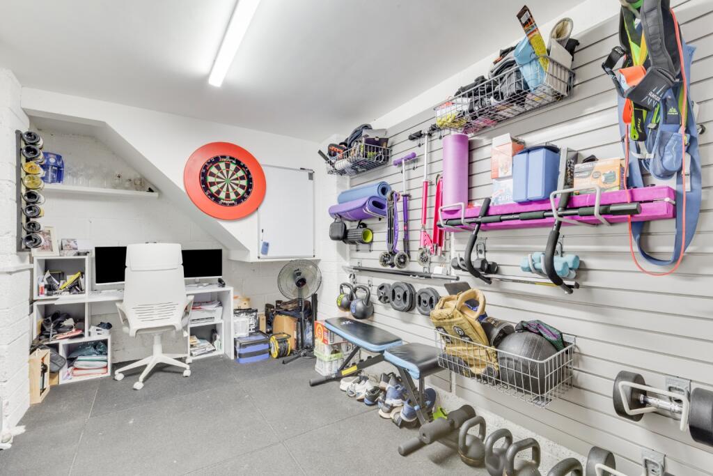 Additional image 18 of Rivenhall End, Welwyn Garden City, Hertfordshire, AL7