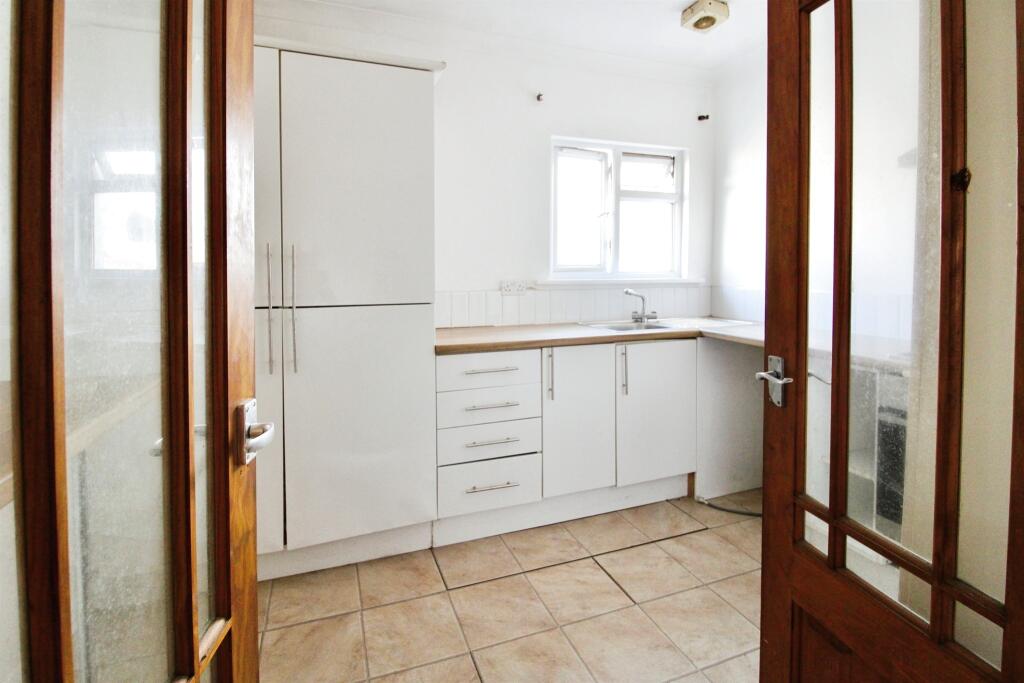 Additional image 6 of Clare Street, Cardiff