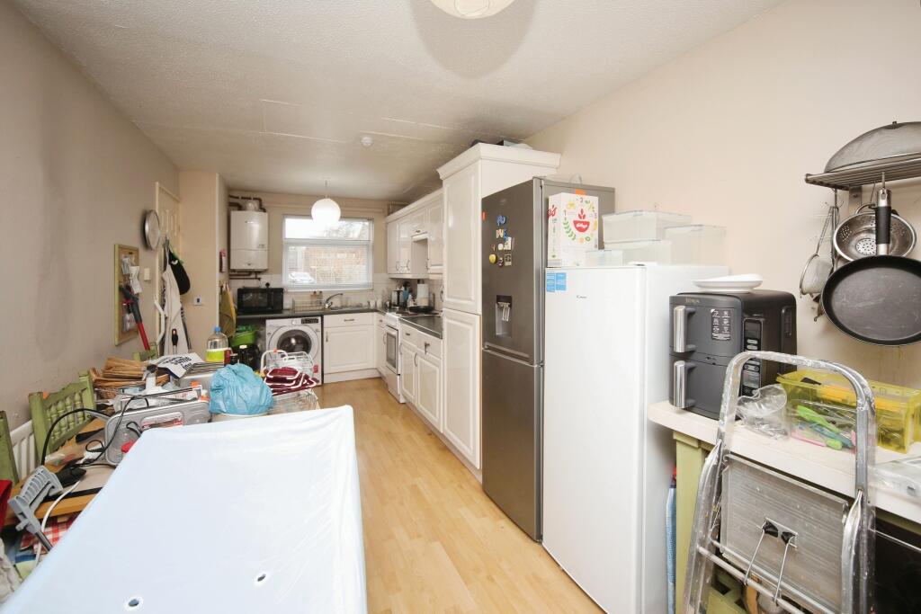 Additional image 4 of Haseley Close, Redditch, B98