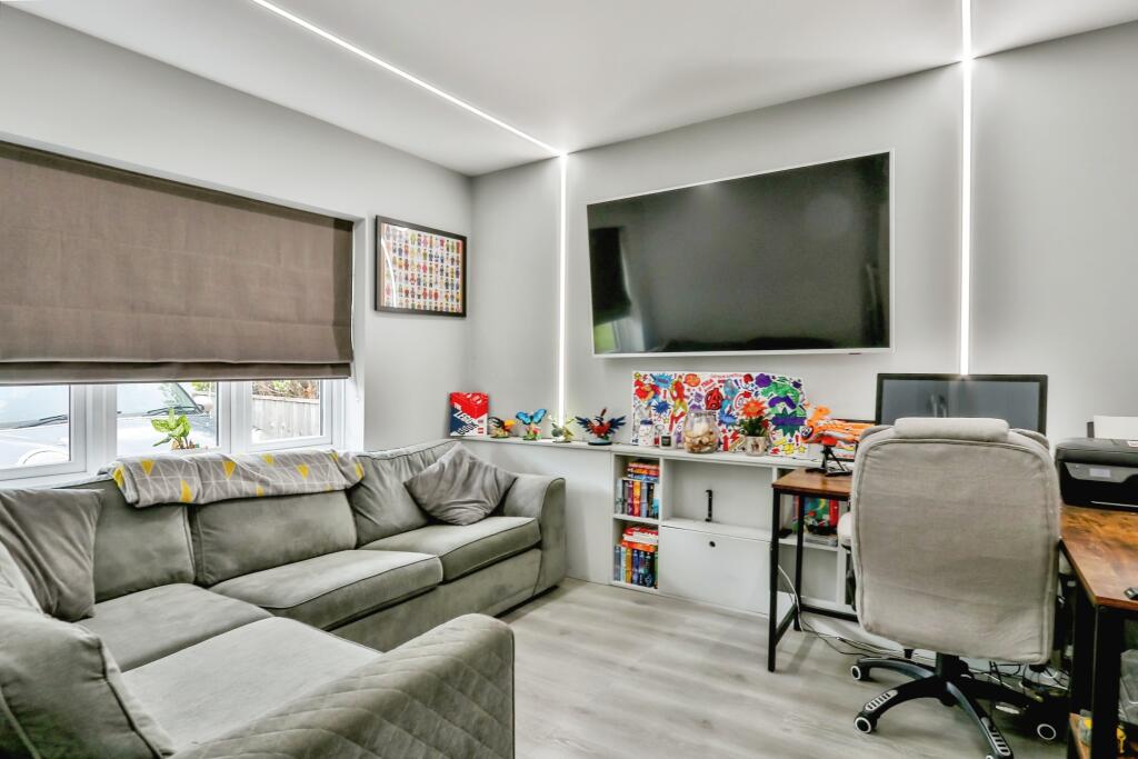 Additional image 10 of Blandford Road, Poole, BH15