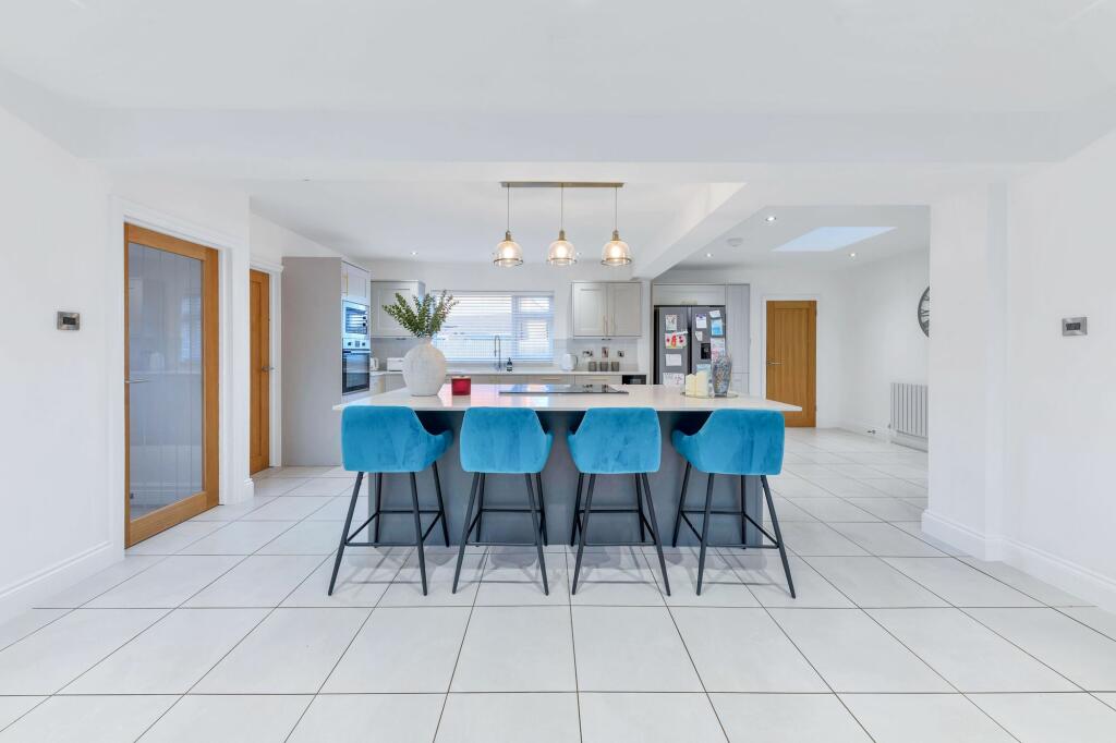 Additional image 6 of The Drift, Exning, CB8