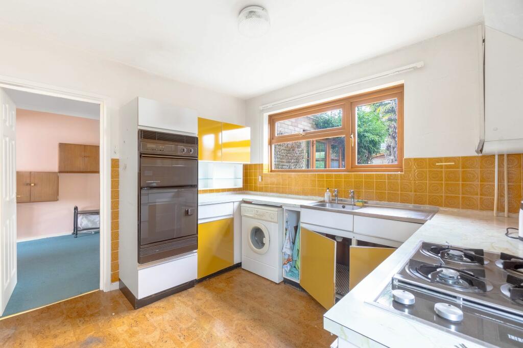 Additional image 2 of Crowthorne Close, Cambridge, CB1