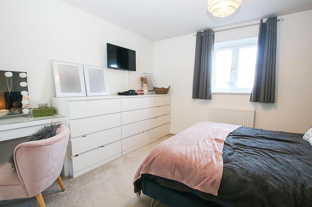 Additional image 8 of Valley Way, Newmarket