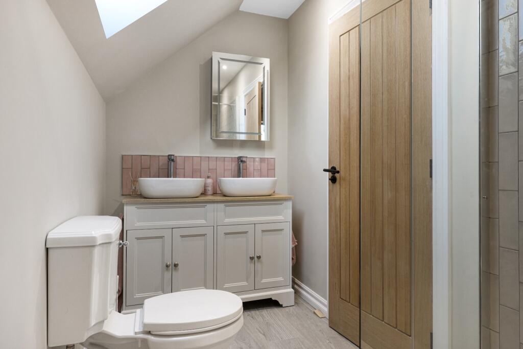 Additional image 13 of The Lanes, Over